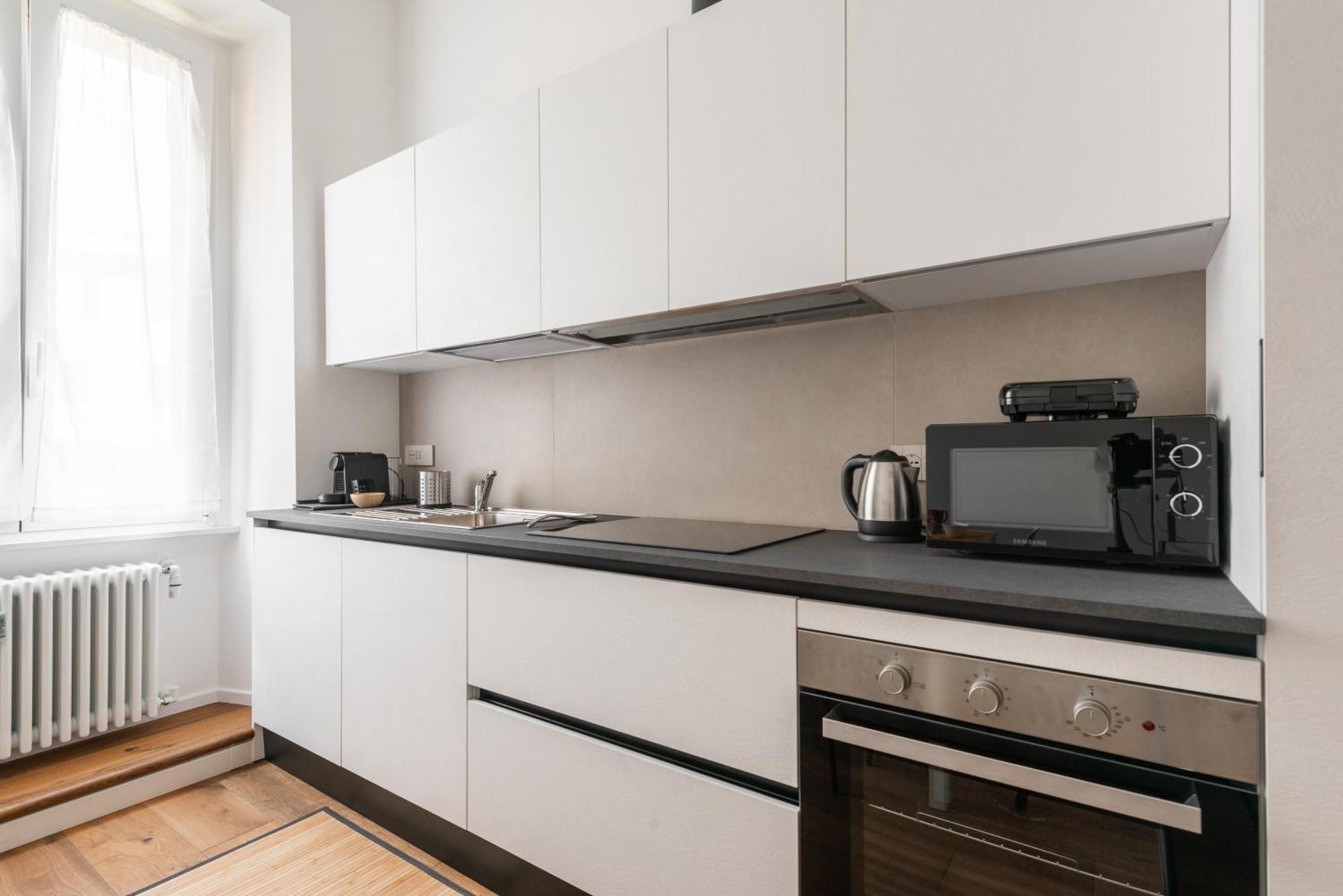 Appartement Elegant Haven Re Di By Hostand *