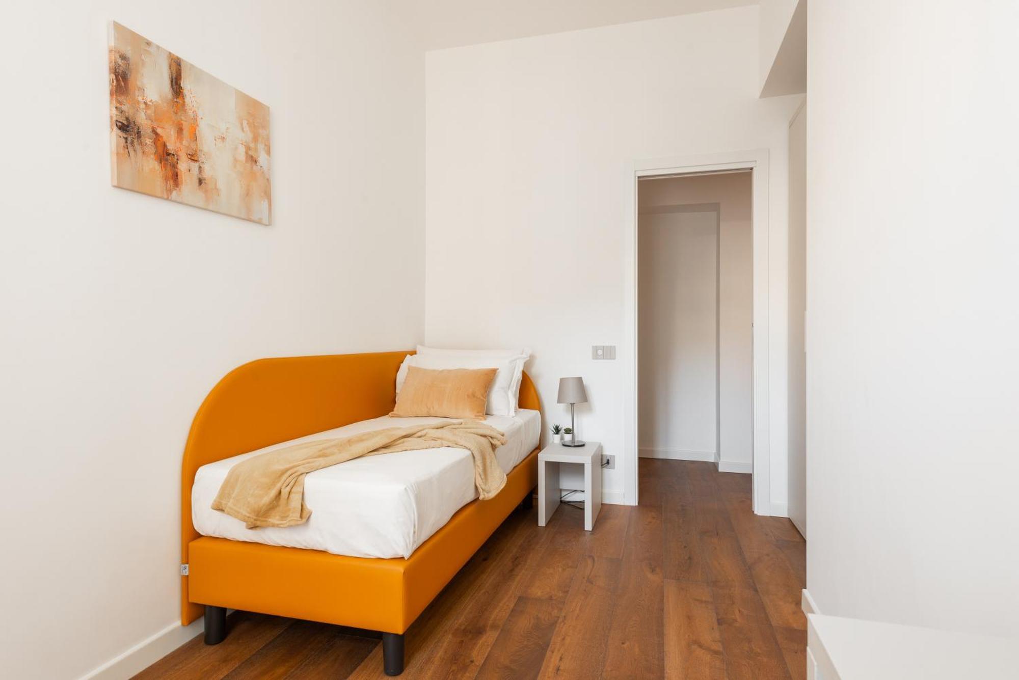 Appartement Elegant Haven Re Di By Hostand *
